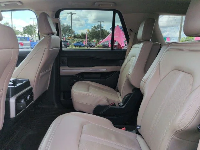 Certified Used 2024 Oxford White Ford Limited image 16