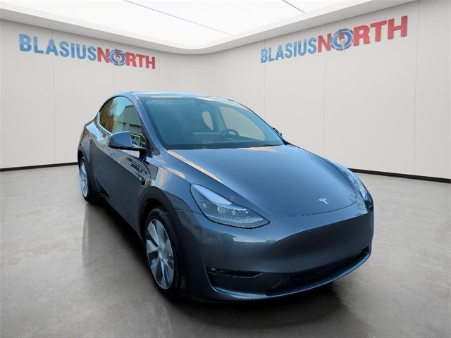 2023 Tesla Model Y Long Range photo 3