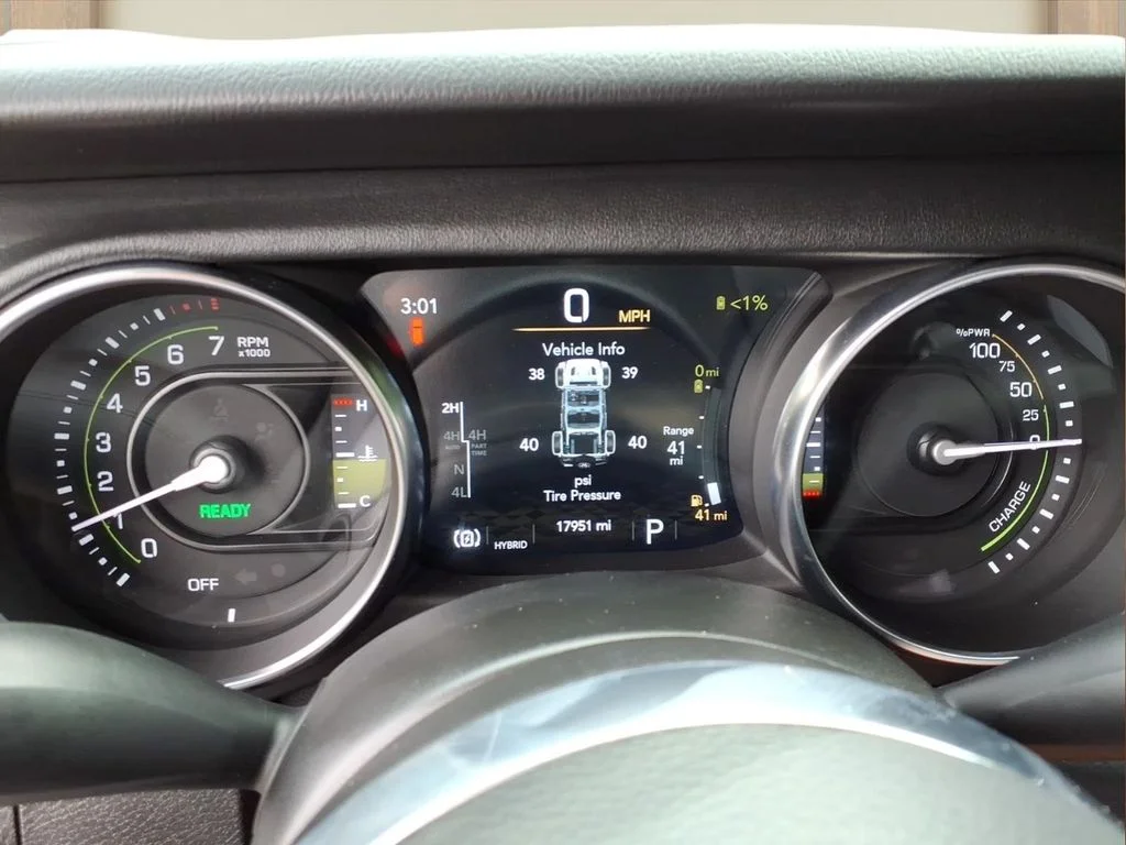 Used 2023 Silver Jeep Rubicon 4xe image 16