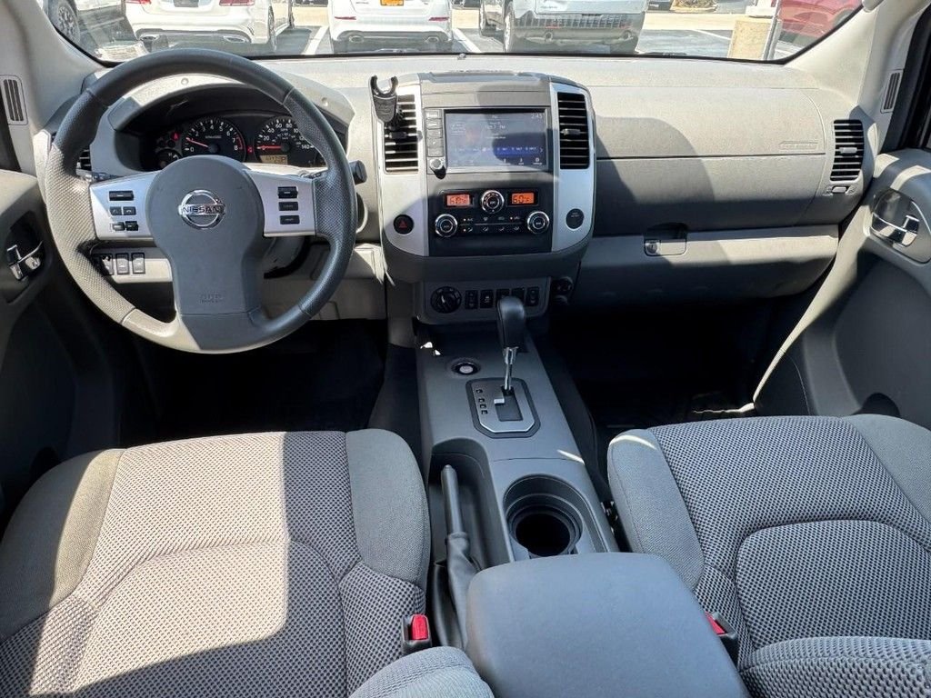 Used 2020 Red Nissan SV image 11