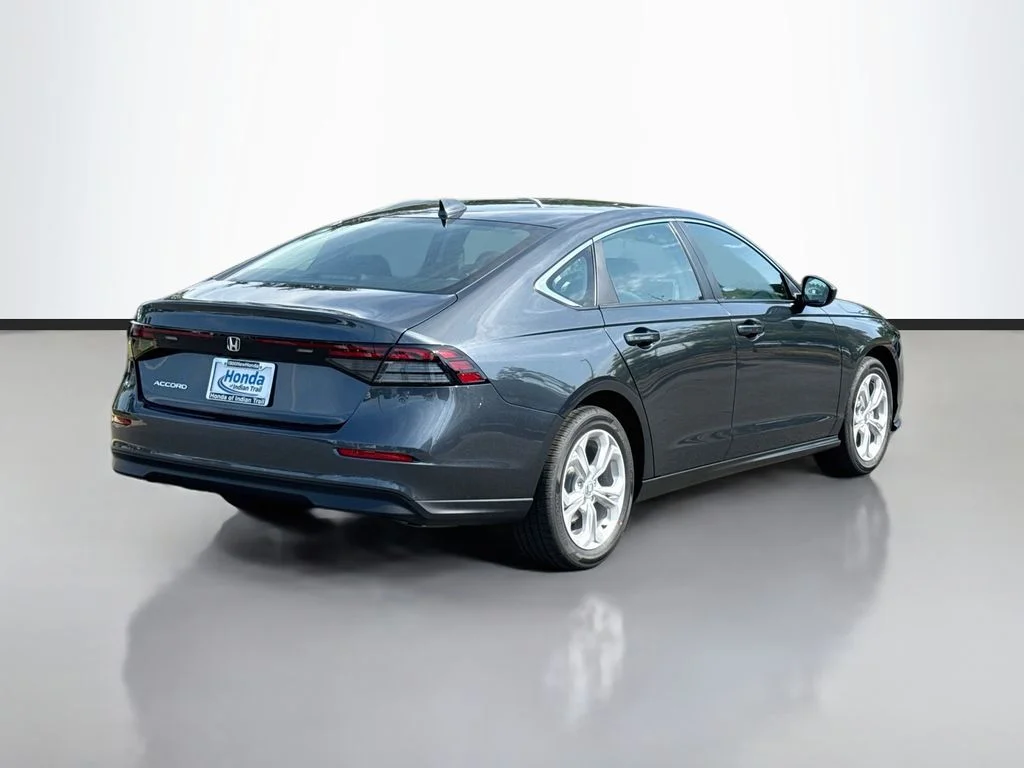 New 2026 Meteorite Gray Metallic Honda LX image 9
