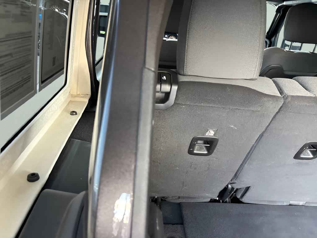 Certified Used 2025 Gray Jeep Rubicon image 34