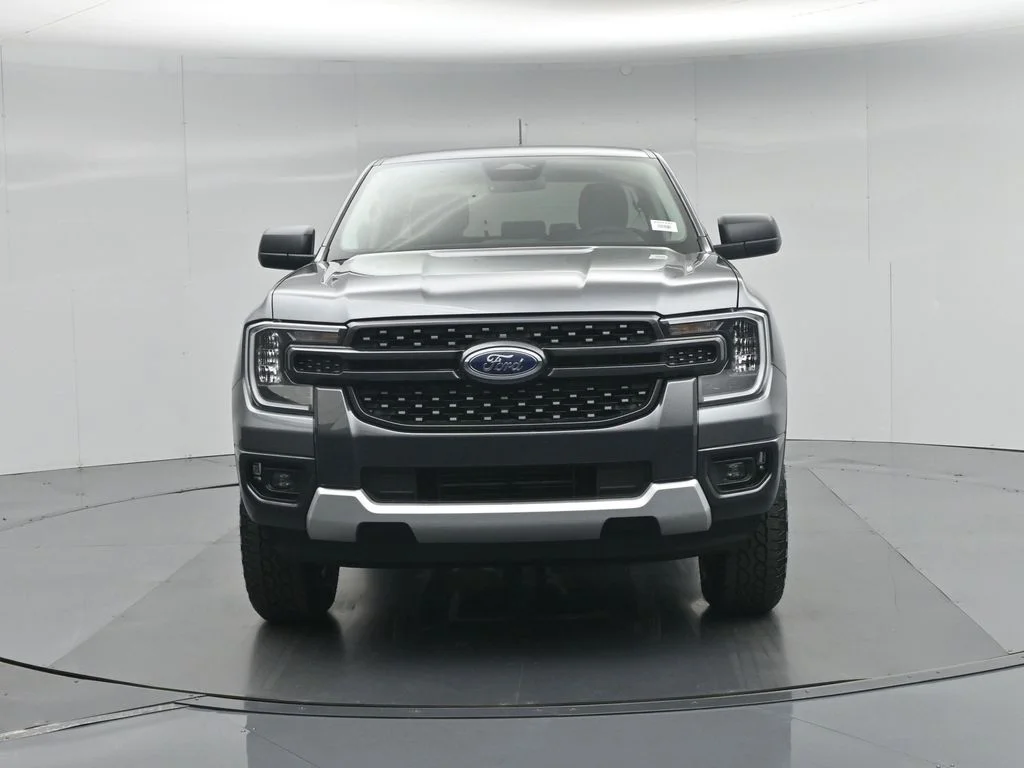New 2026 Carbonized Gray Metallic Ford XLT image 21