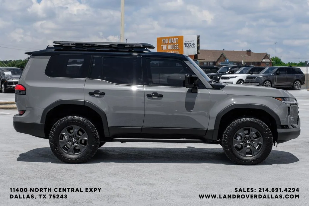 Used 2026 Incognito/Black Roof Lexus 550 Overtrail+ image 5