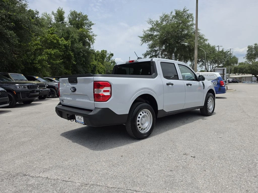 Certified Used 2025 White Metallic Ford XL image 4