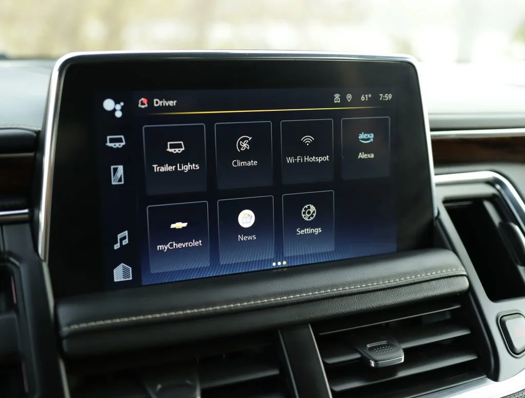 2023 Chevrolet Suburban Premier - Photo 15