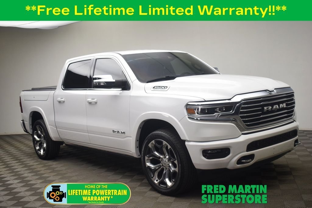 2023 RAM 1500 Longhorn 4x4 Crew Cab 5'7's photo