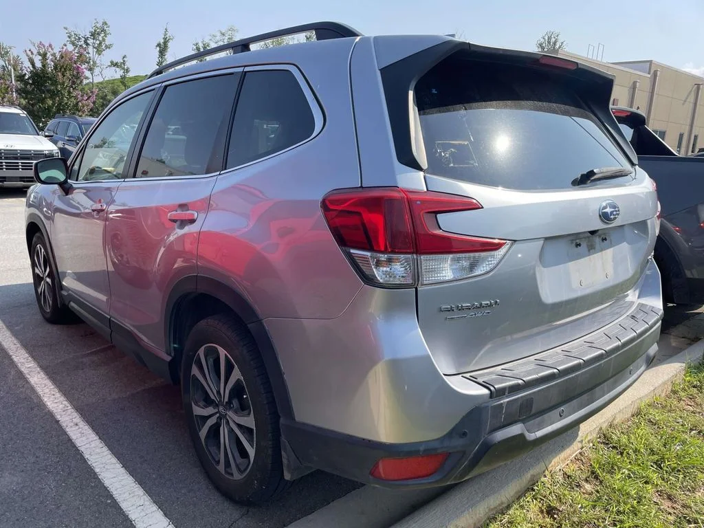 2020 Subaru Forester Limited - Photo 3