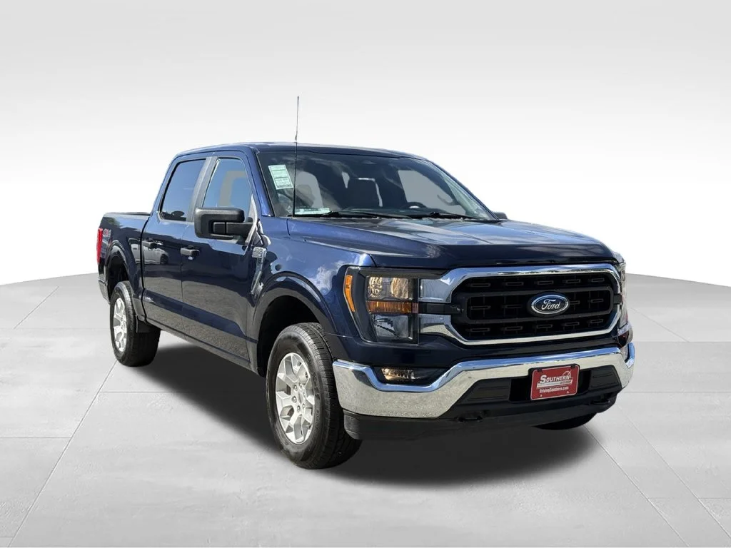 Used 2023 Blue Ford XLT image 6