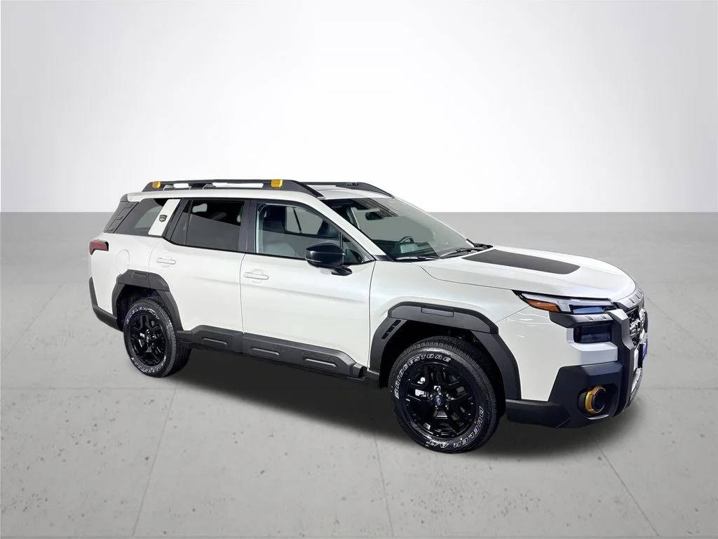 New 2026 CRYSTAL WHITE PEARL Subaru Wilderness image 4