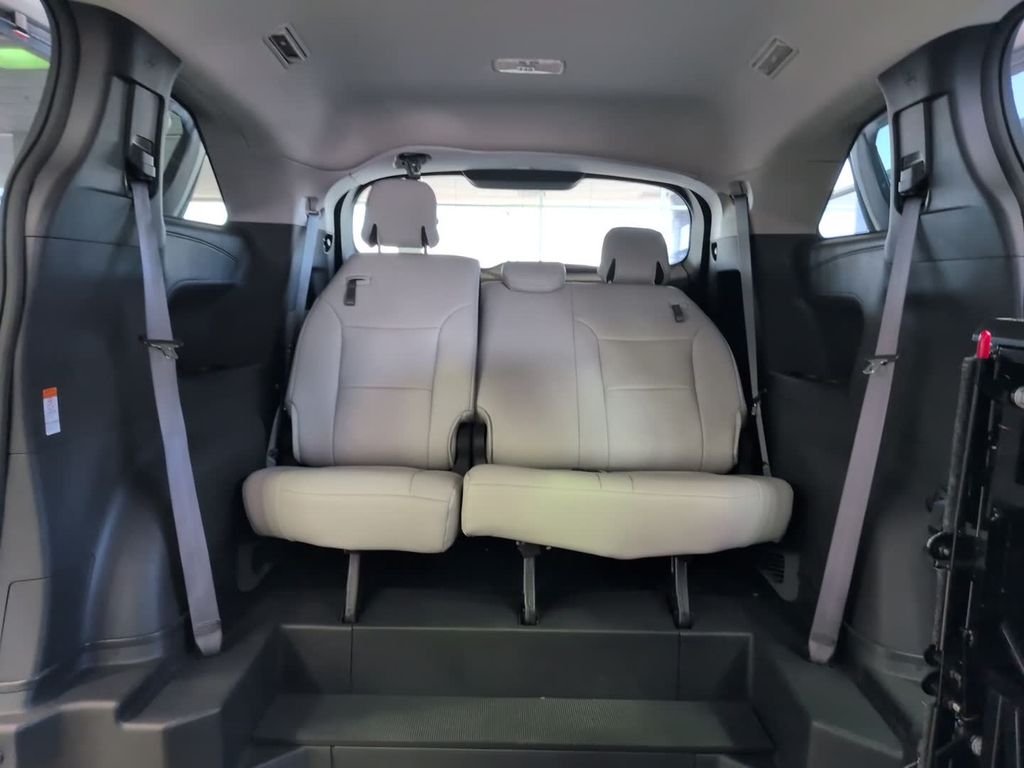 Used 2025 White Toyota LE image 24
