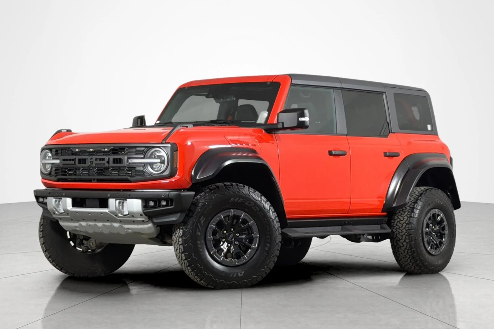 2023 Ford Bronco Raptor 4x4's photo