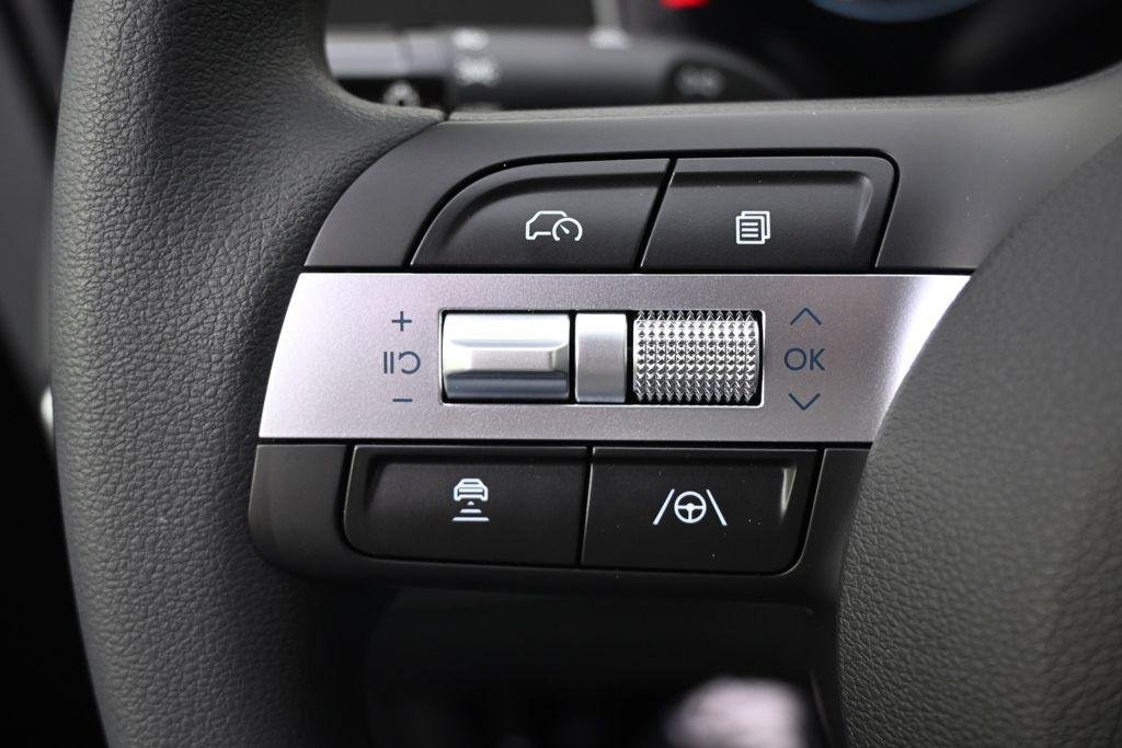 New 2026 White Pearl Hyundai SEL AWD image 32