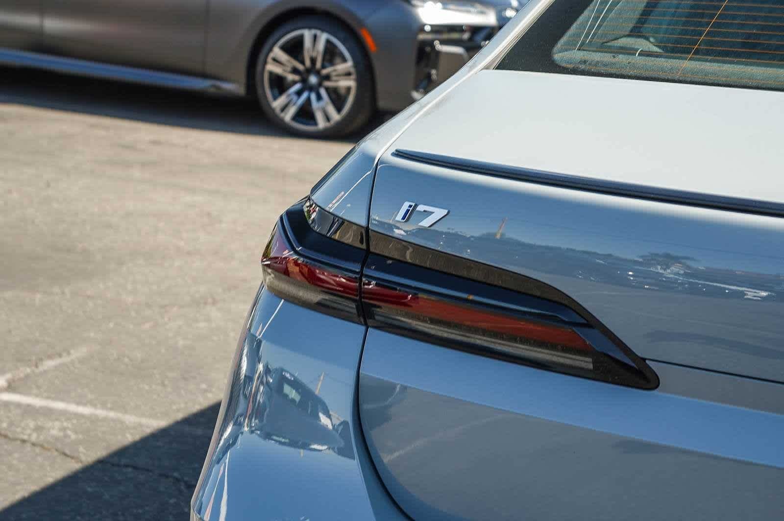 New 2026 Brooklyn Grey Metallic BMW xDrive60 image 7