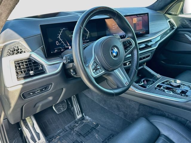 Certified Used 2024 Gray BMW xDrive40i image 9
