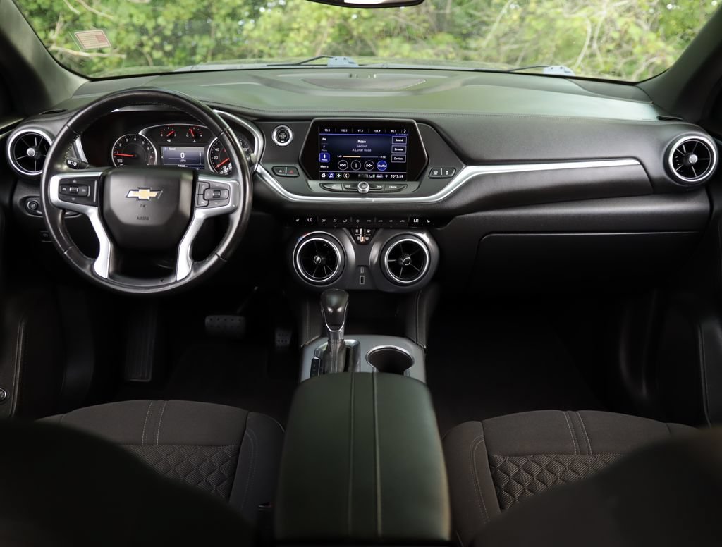 Used 2020 NIGHTFALL GRAY METALLIC Chevrolet LT image 20