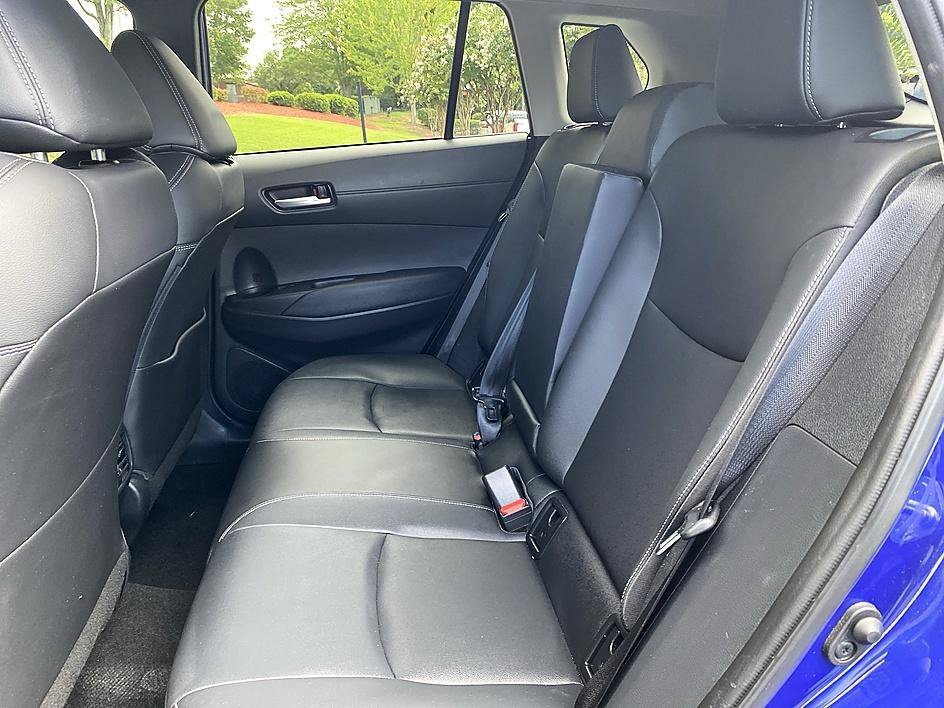 Used 2024 Blue Crush Metallic Toyota XLE image 12