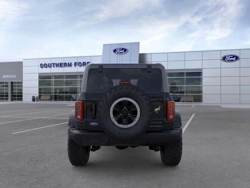New 2026 Shadow Black Ford Badlands image 31