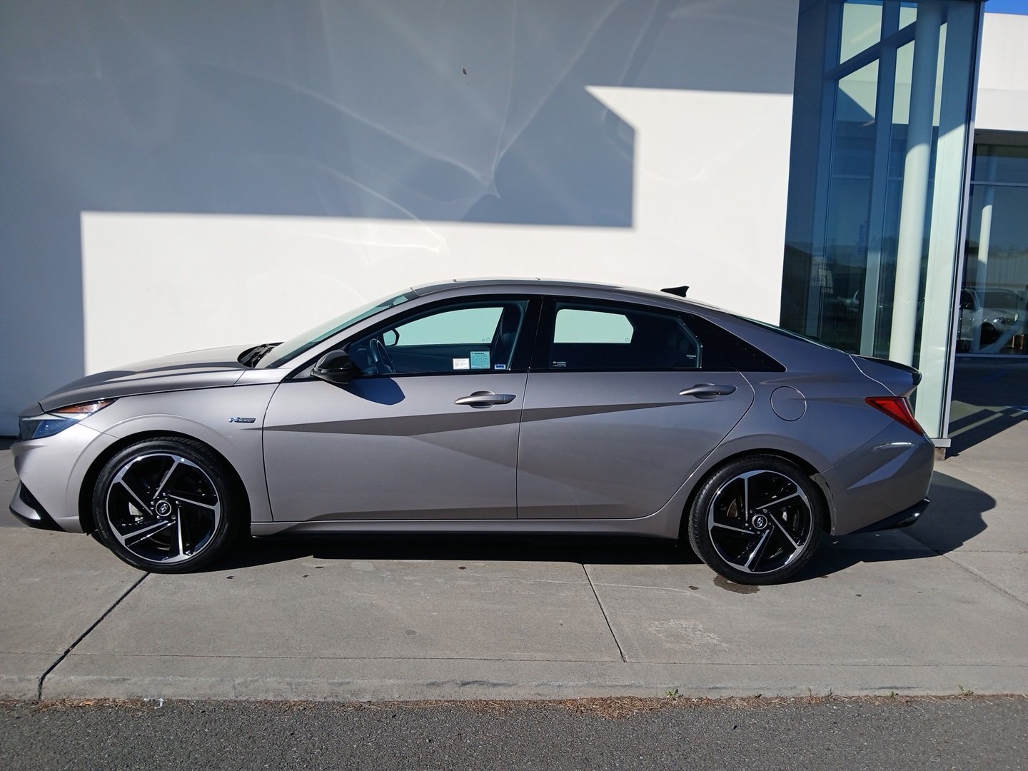 2023 Hyundai Elantra N Line photo 4