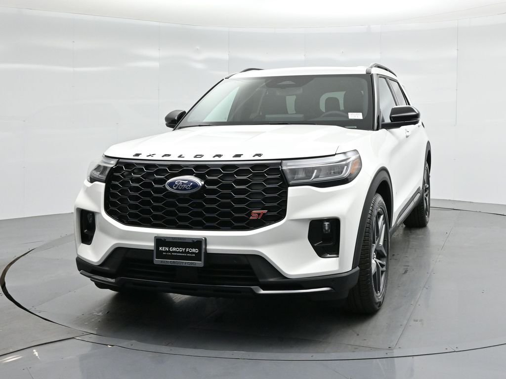 New 2025 Star White Metallic Tri-Coat Ford ST image 61