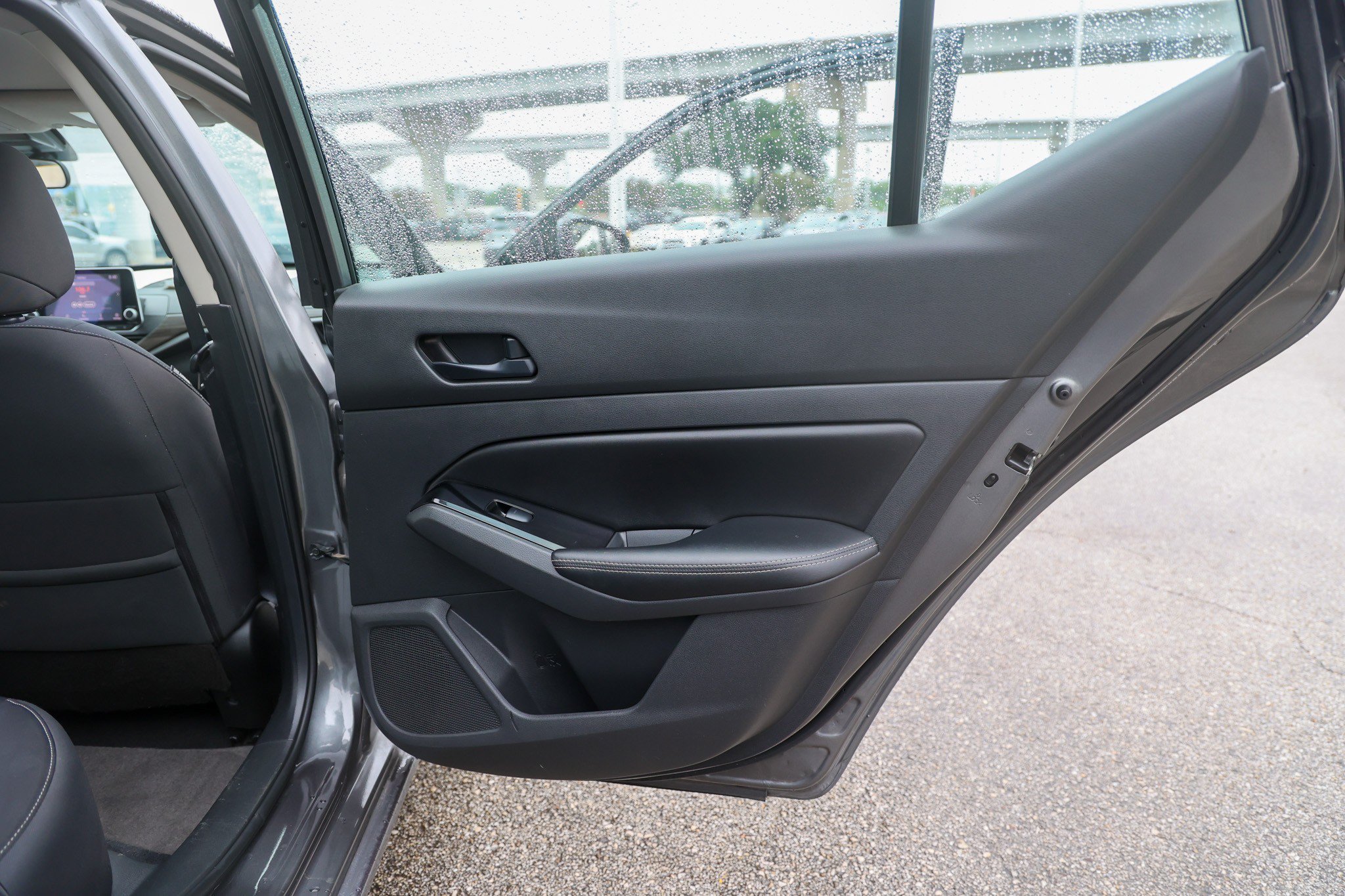 Used 2023 Gun Metallic Nissan 2.5 SV image 32