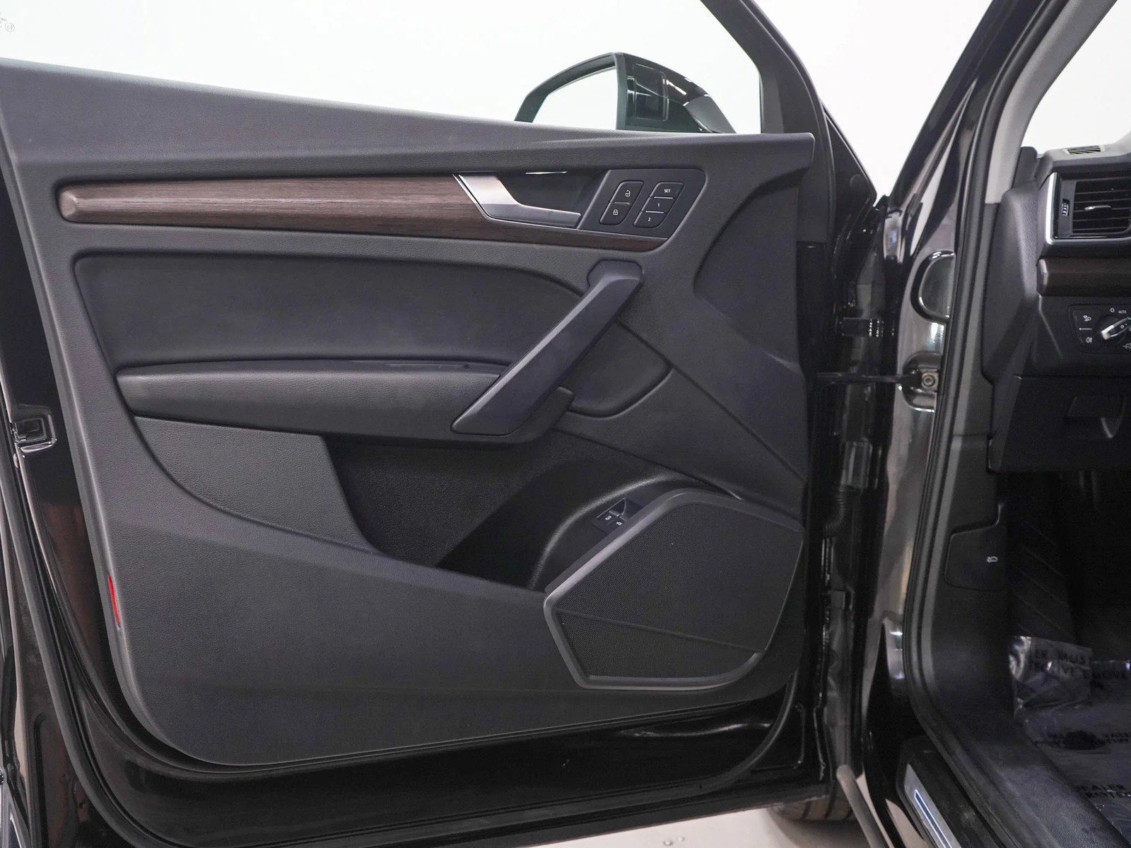 Used 2024 Mythos Black Metallic Audi 55 Premium image 20
