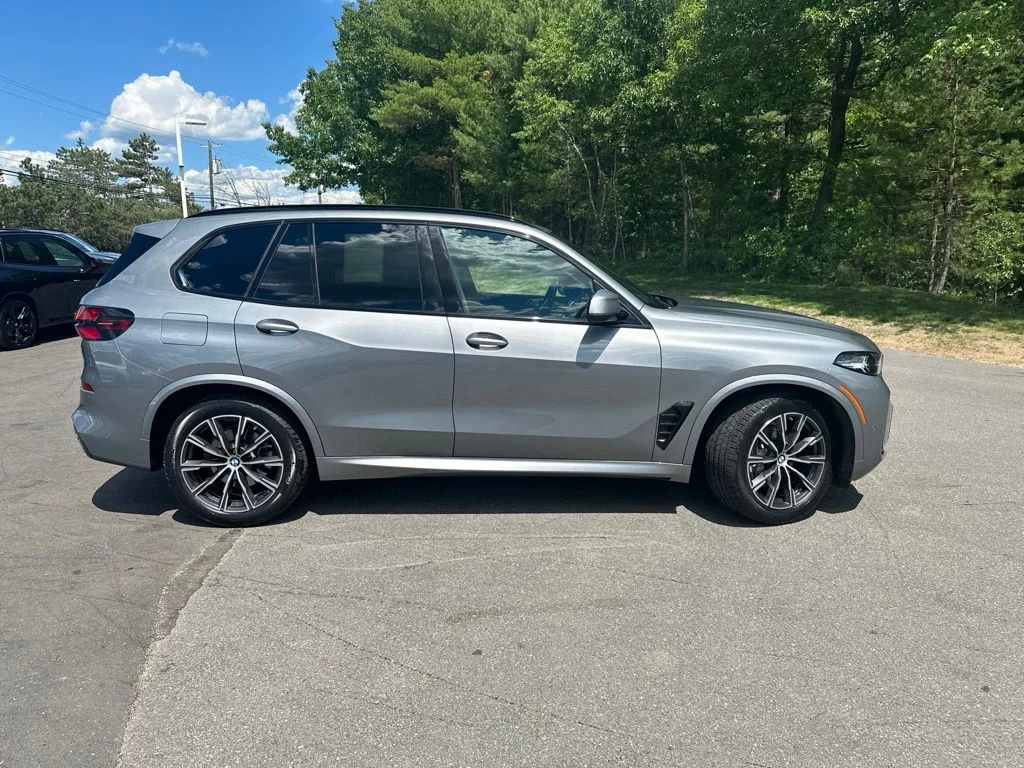 Certified Used 2024 Skyscraper Grey Metallic BMW xDrive40i image 8
