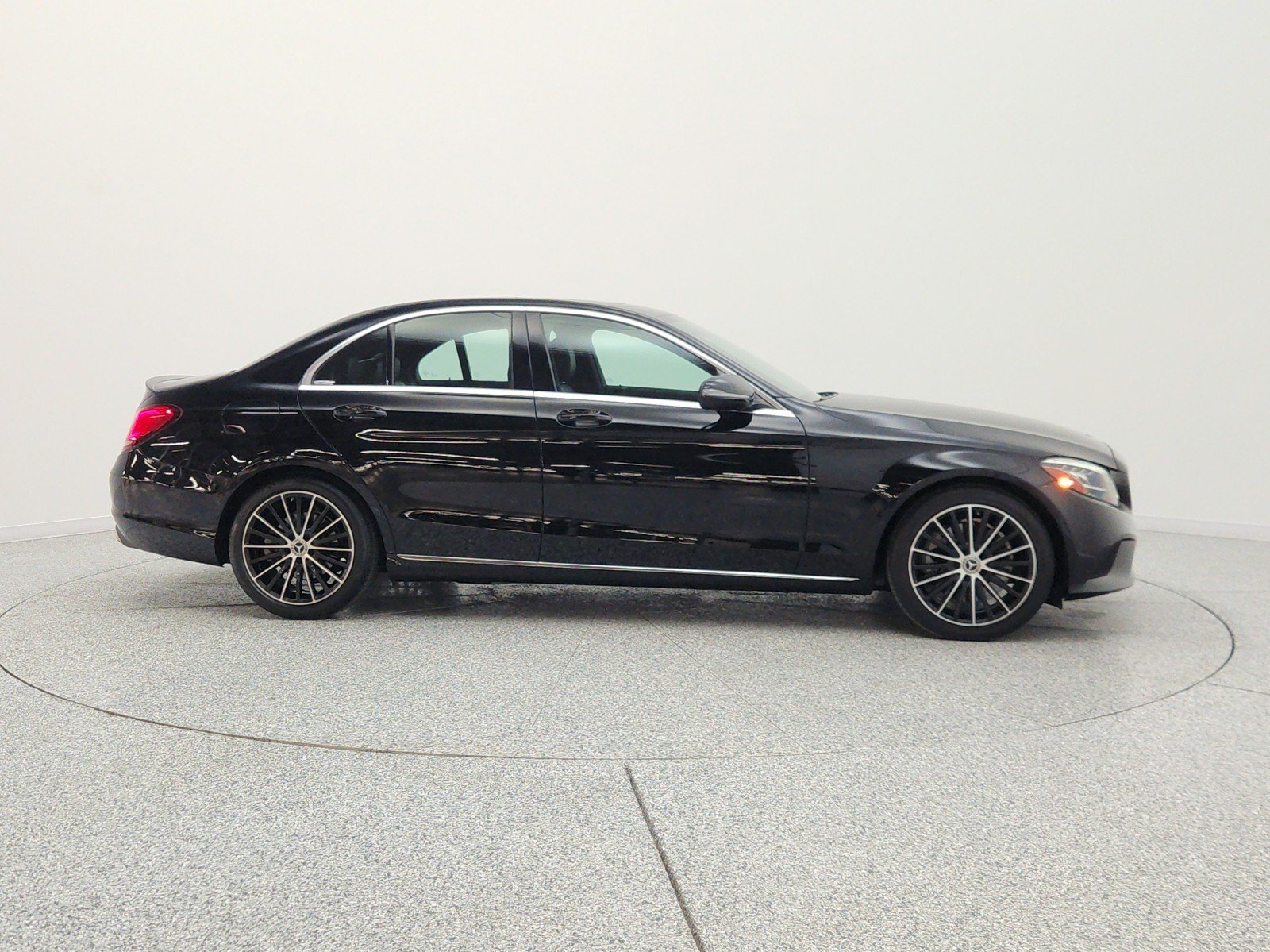 Used 2019 Black Mercedes-Benz C 300 Sedan image 4