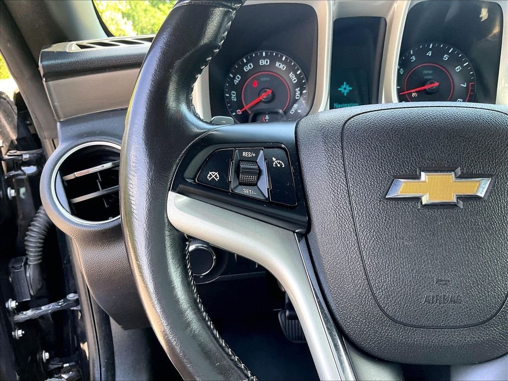 Used 2013 Black Chevrolet 2LT image 18