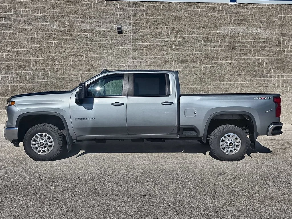 Certified Used 2025 Gray Chevrolet LT image 10