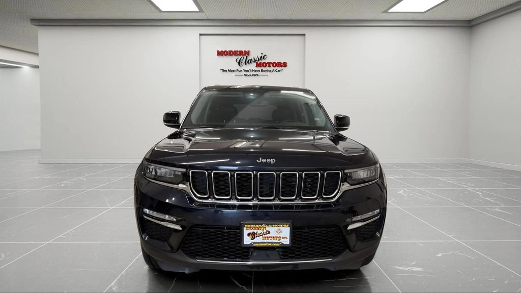 Used 2024 Black Jeep 4xe image 2