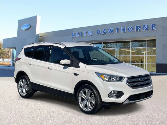 2017 Ford Escape Titanium's photo