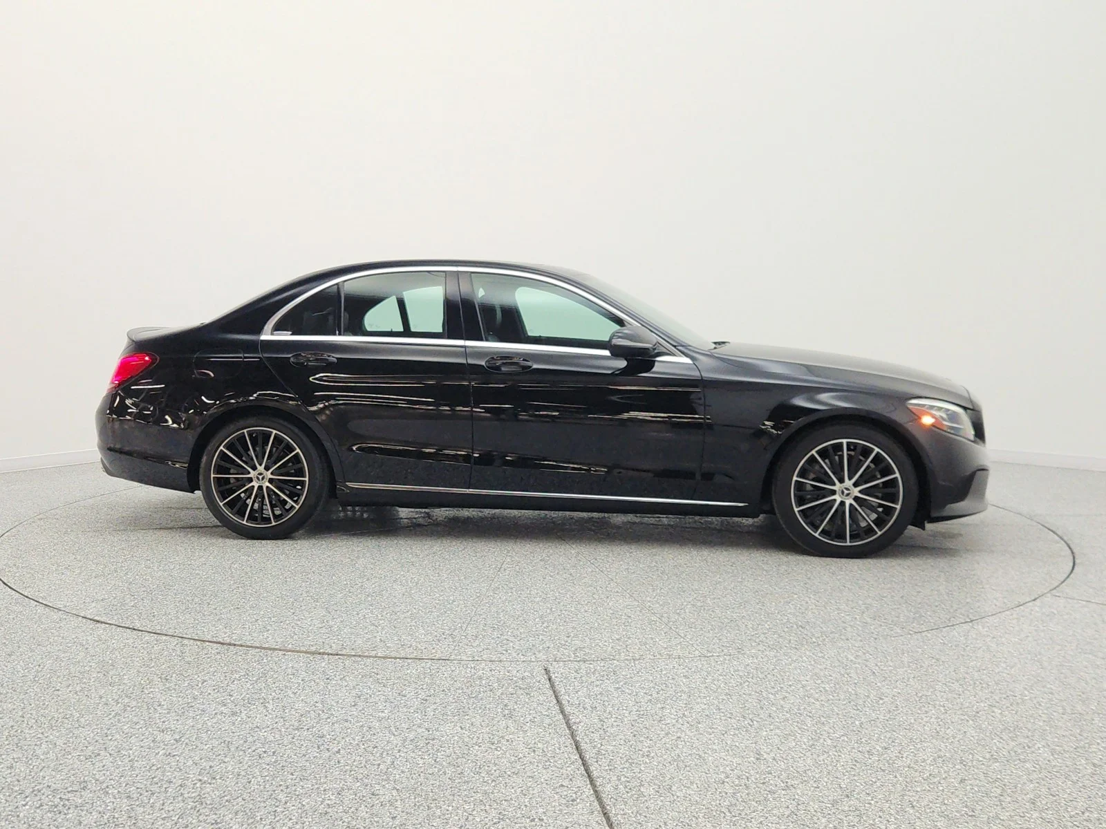 Used 2019 Black Mercedes-Benz C 300 Sedan image 4