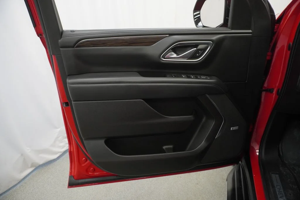 Used 2022 Red Chevrolet LT image 45