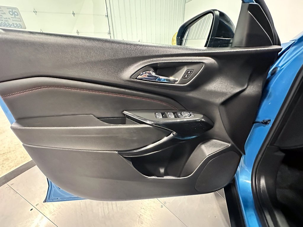 Used 2025 Blue Chevrolet 2RS image 20