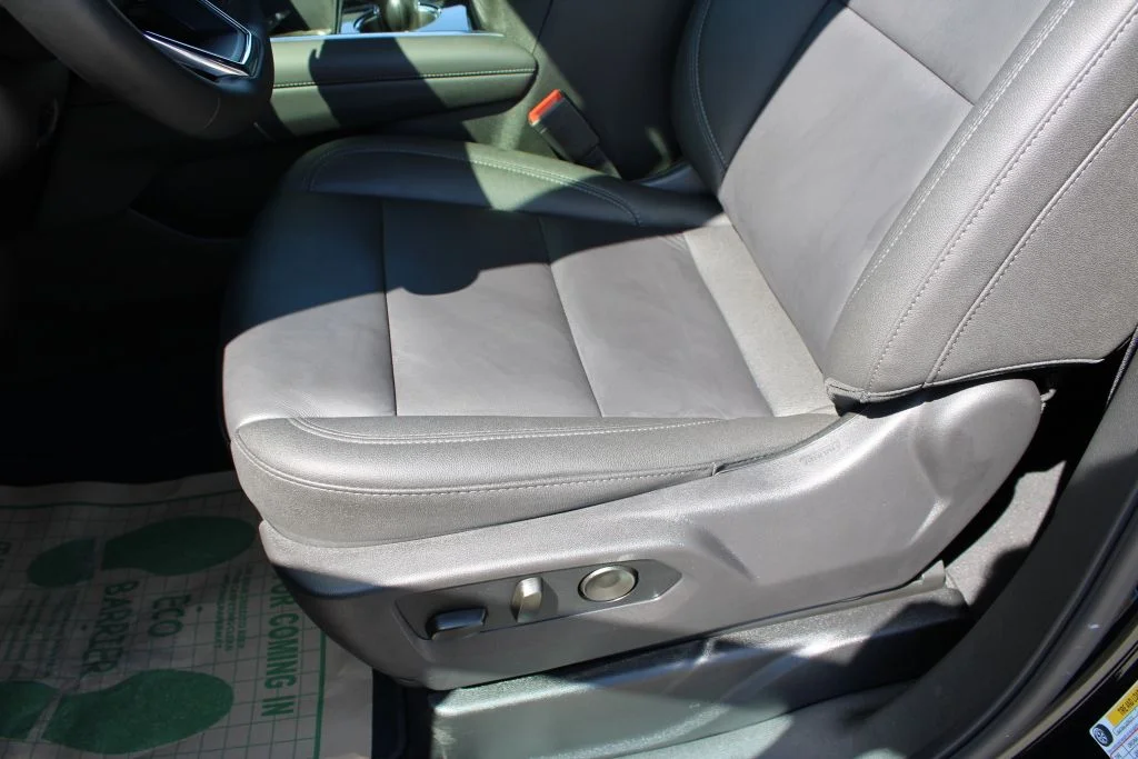 Used 2026 Black Chevrolet LT image 19