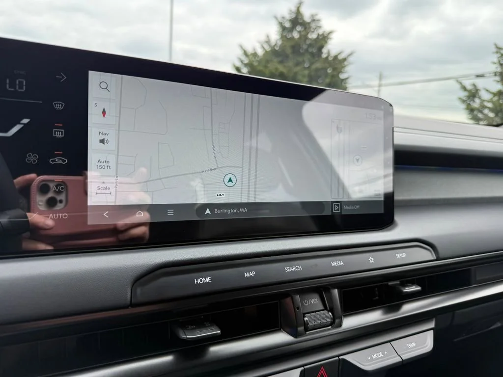 New 2027 Wolf Gray Kia X-Line SX image 29