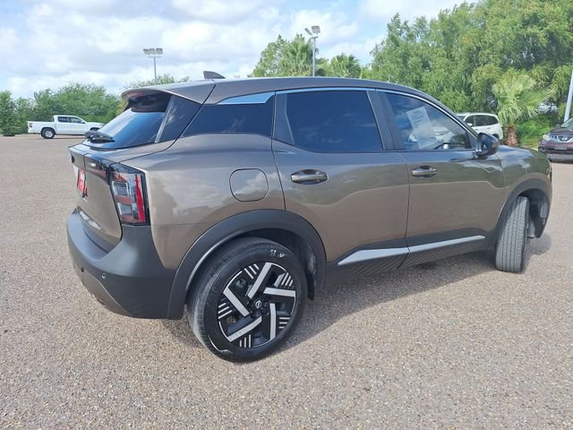 Used 2025 Brown Nissan SV image 7