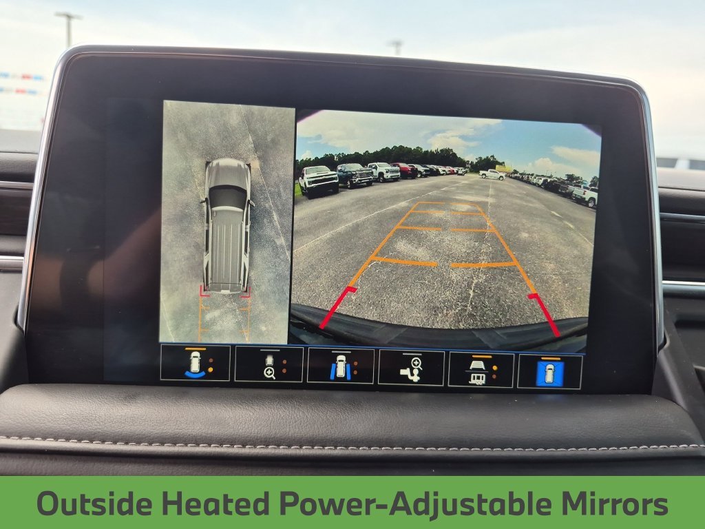 Used 2023 Black Chevrolet Z71 image 27
