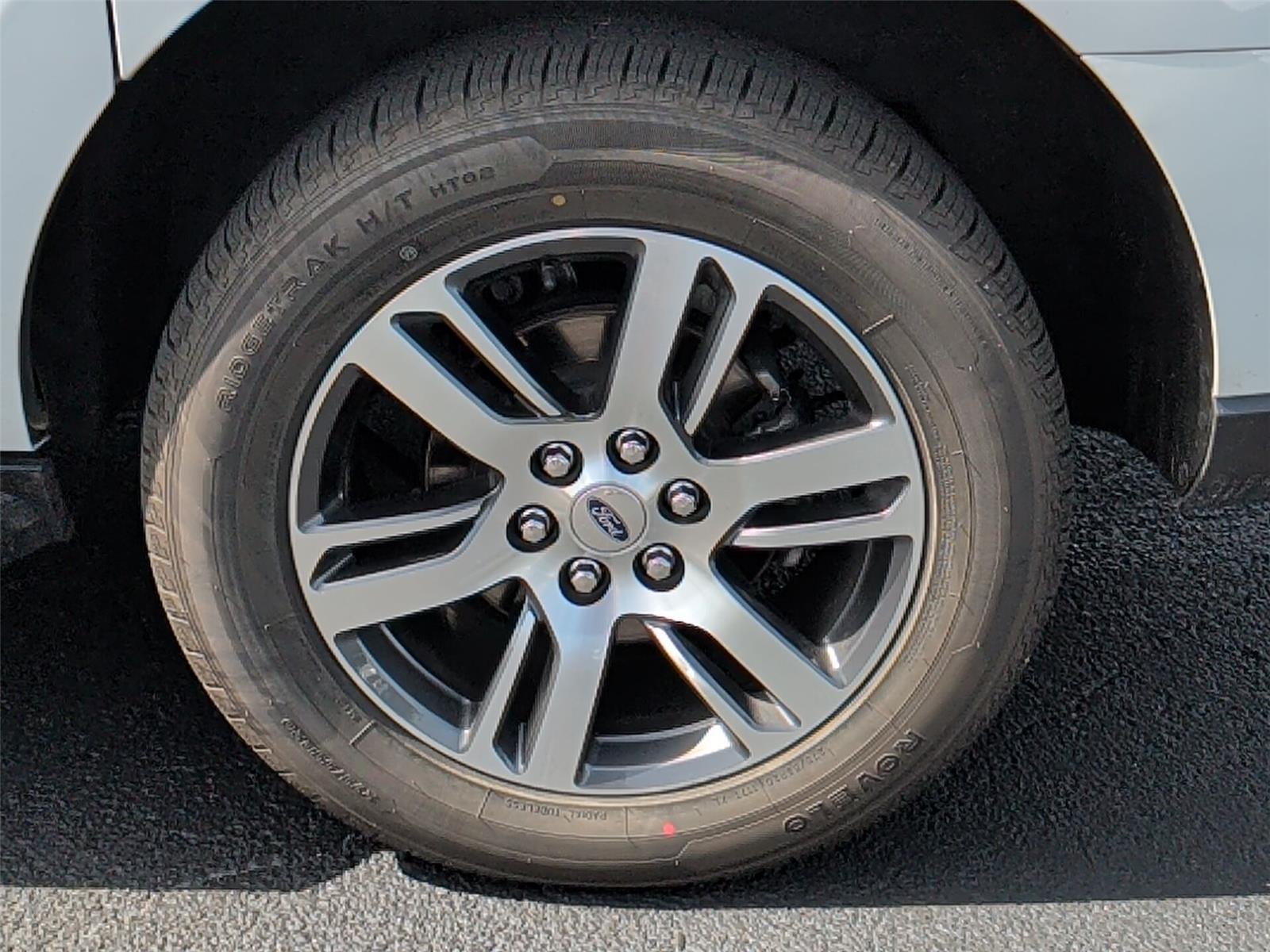 Used 2024 Oxford White Ford Limited image 9
