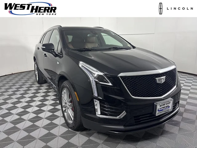 2023 Cadillac XT5 AWD Sport