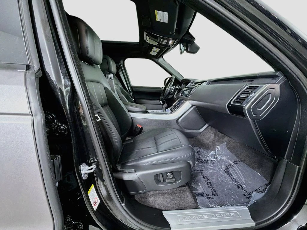 Used 2022 Black Land Rover HST image 31