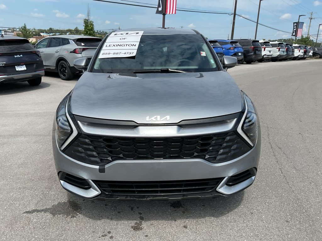 Certified Used 2025 Steel Gray Kia LX image 3
