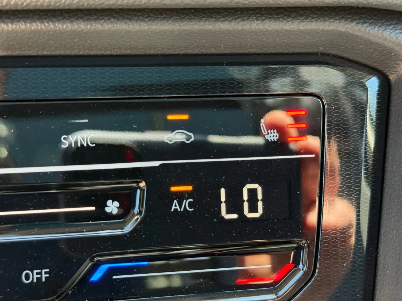2026 Volkswagen Taos SE Black - Photo 17
