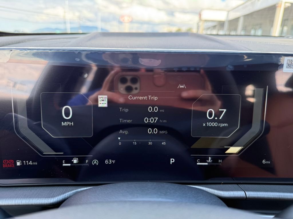 New 2027 Gray Kia X-Line image 25