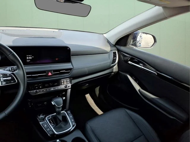 Used 2026 Blue Kia EX image 18