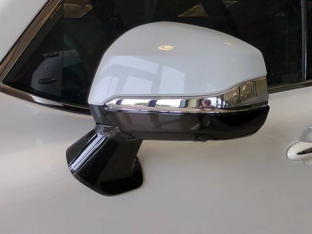 New 2026 Eminent White Pearl Lexus LX 700h LUXURY image 10