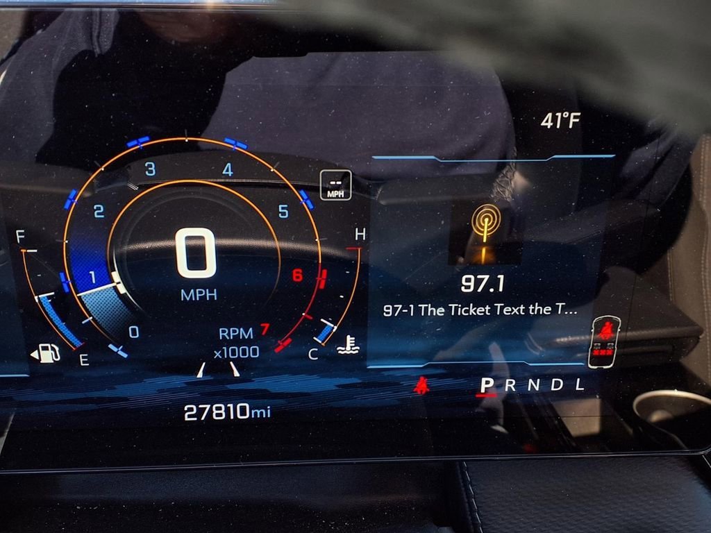 2025 Chevrolet Equinox LT - Photo 19