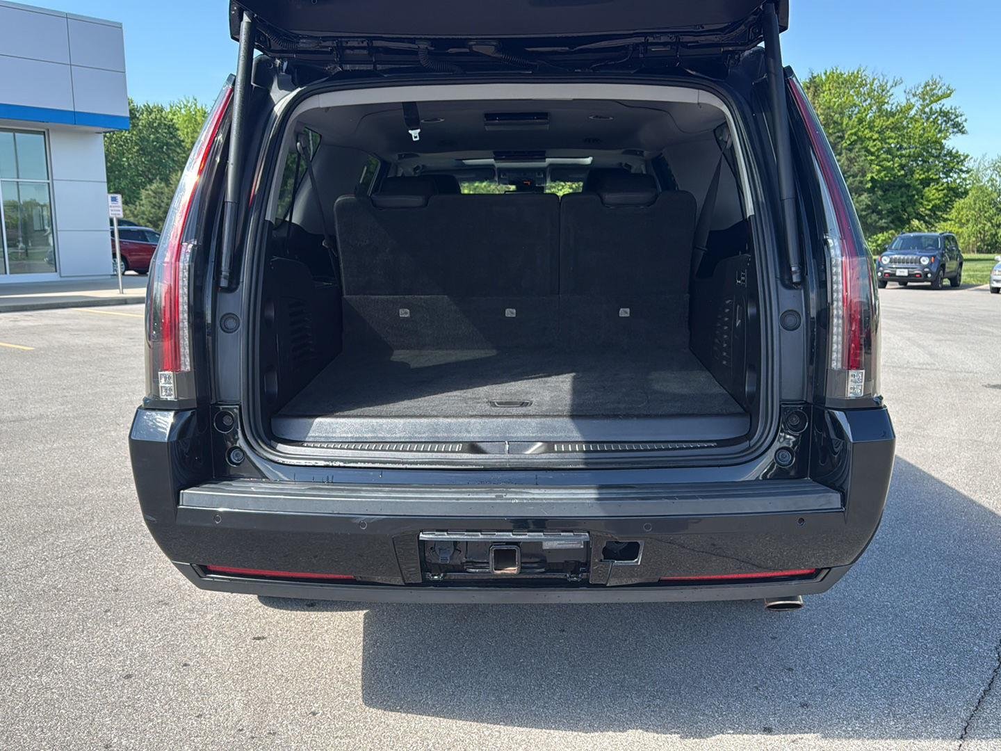 Used 2019 BLACK RAVEN Cadillac Premium Luxury image 16