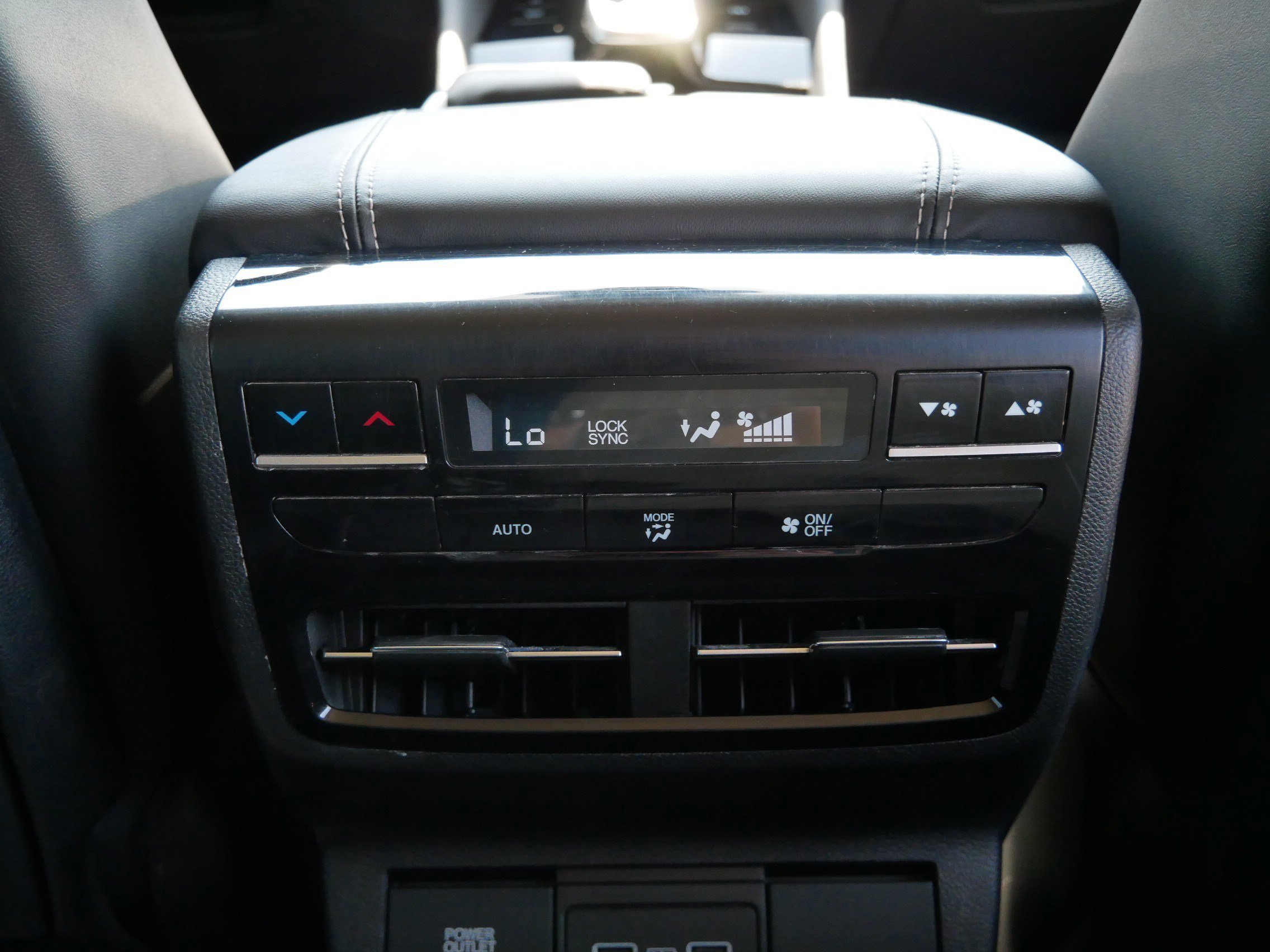 Used 2024 Majestic Black Pearl Acura w/Technology Package image 12